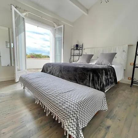 Les Iles Sous Le Vent Holiday home